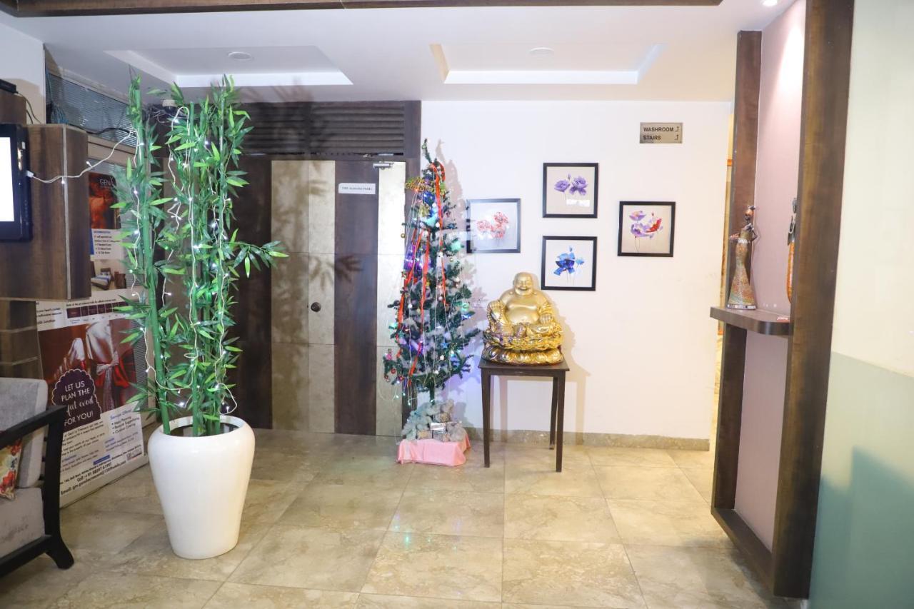 Genx Le Crescent Ghaziabad Hotel Ngoại thất bức ảnh
