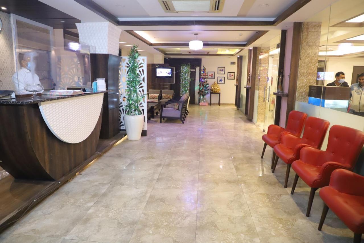 Genx Le Crescent Ghaziabad Hotel Ngoại thất bức ảnh