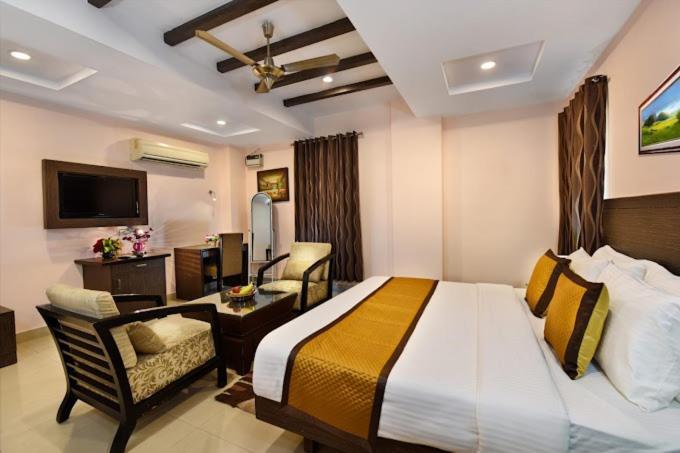Genx Le Crescent Ghaziabad Hotel Ngoại thất bức ảnh