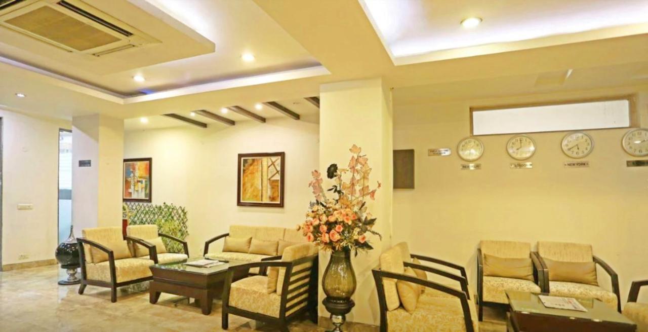 Genx Le Crescent Ghaziabad Hotel Ngoại thất bức ảnh