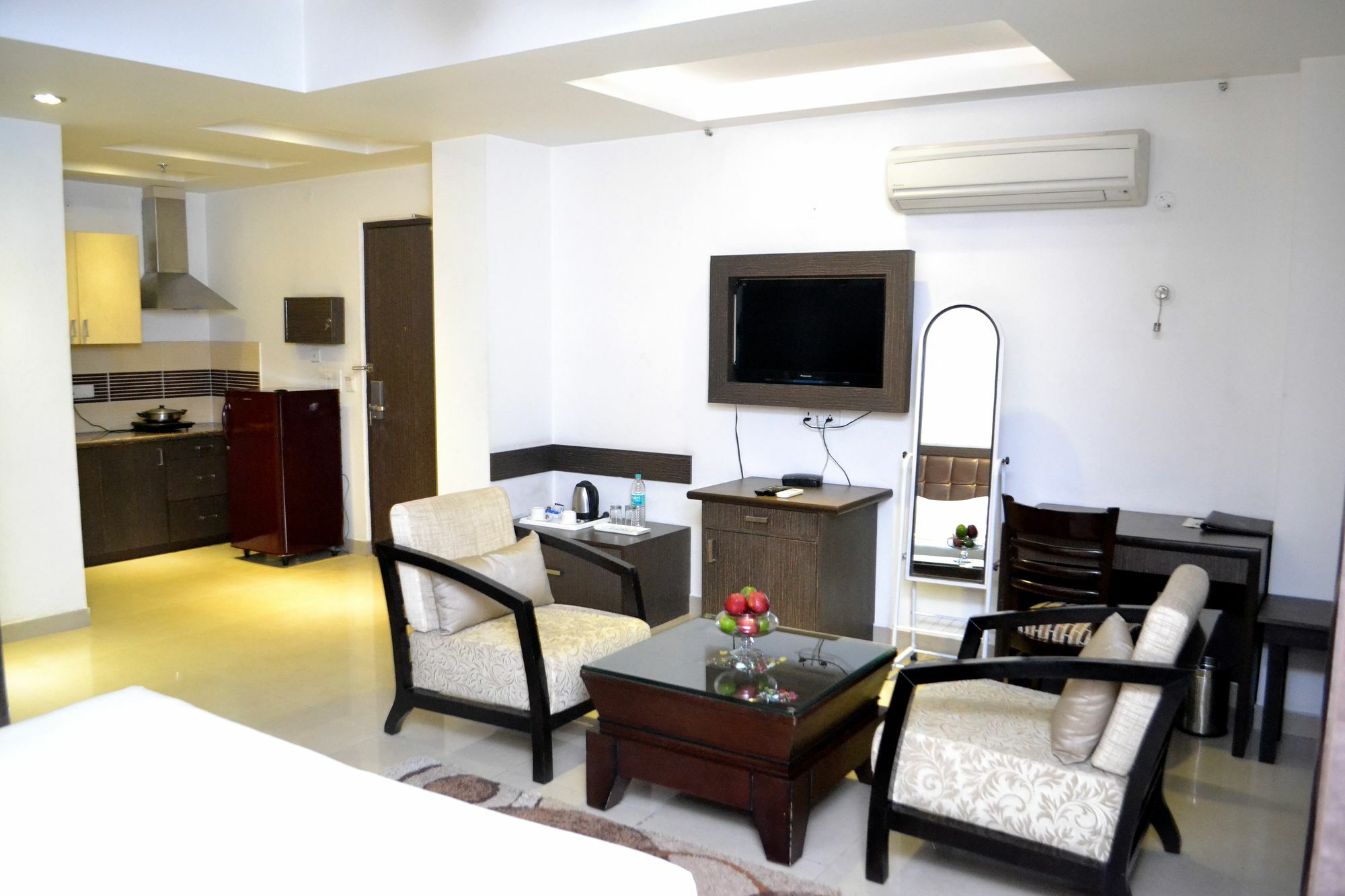 Genx Le Crescent Ghaziabad Hotel Ngoại thất bức ảnh