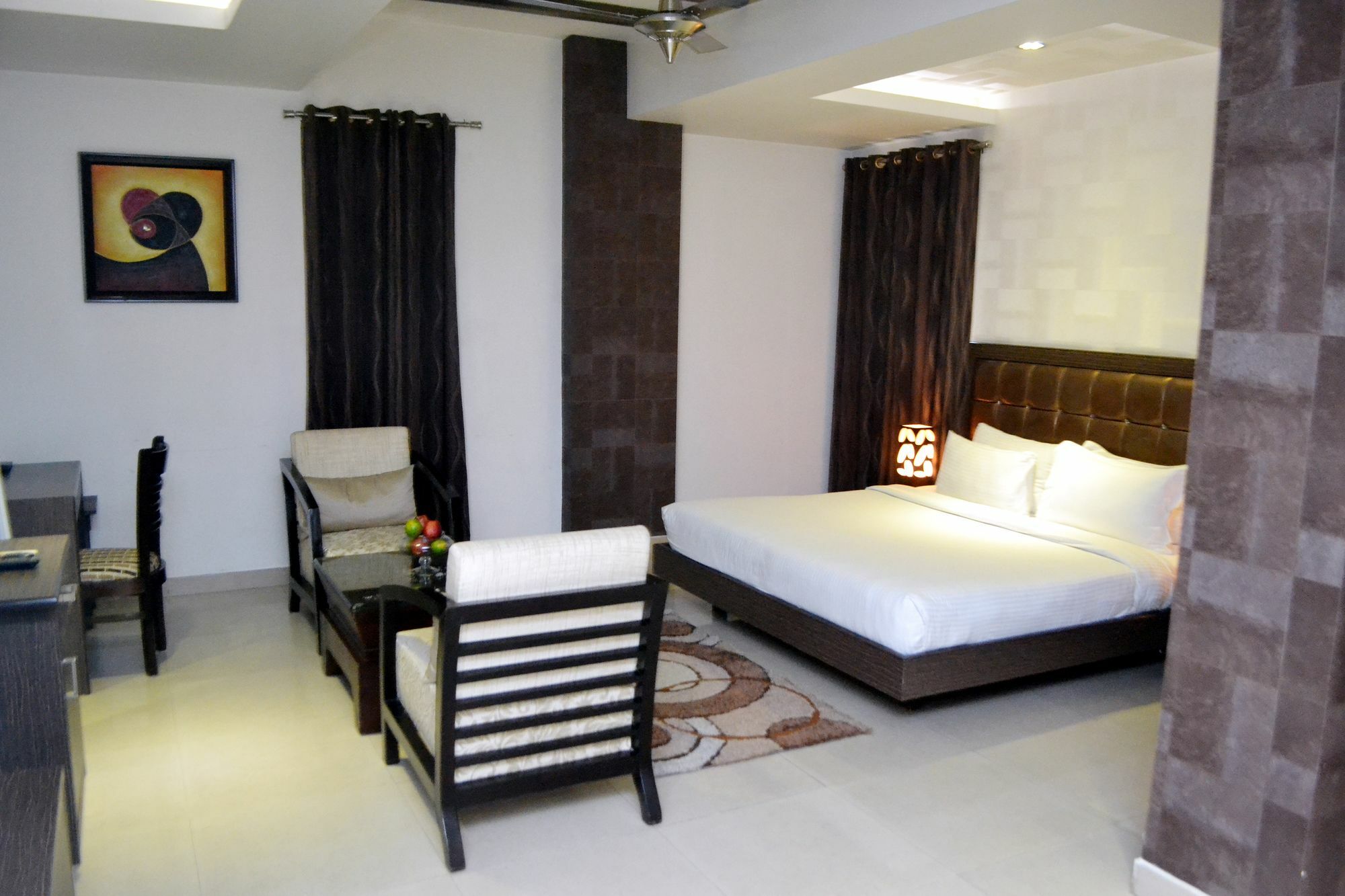 Genx Le Crescent Ghaziabad Hotel Ngoại thất bức ảnh
